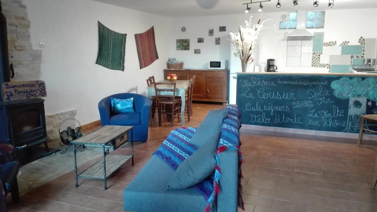 Gite Le Cerisier Via Rhona Dolce Via La Voulte-sur-Rhone Kültér fotó