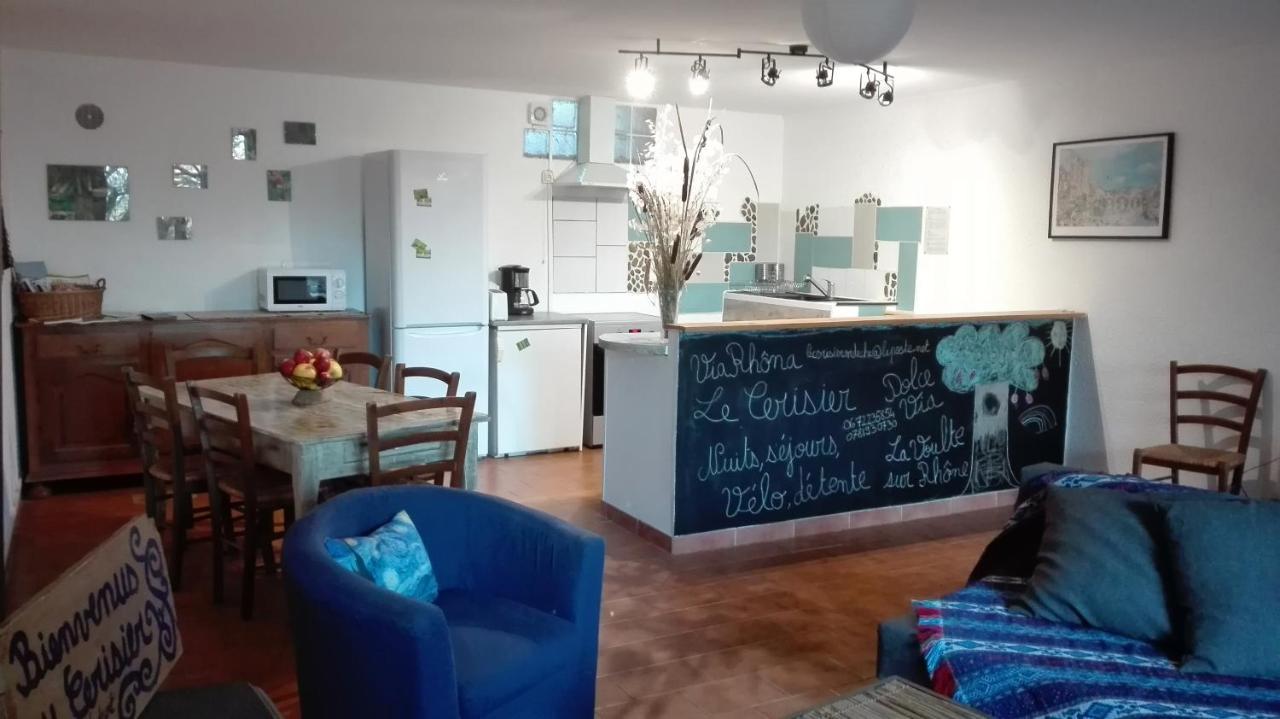 Gite Le Cerisier Via Rhona Dolce Via La Voulte-sur-Rhone Kültér fotó